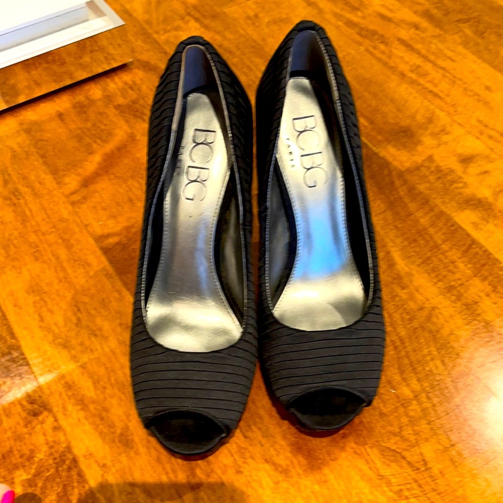 BCBG black heels size 7.5